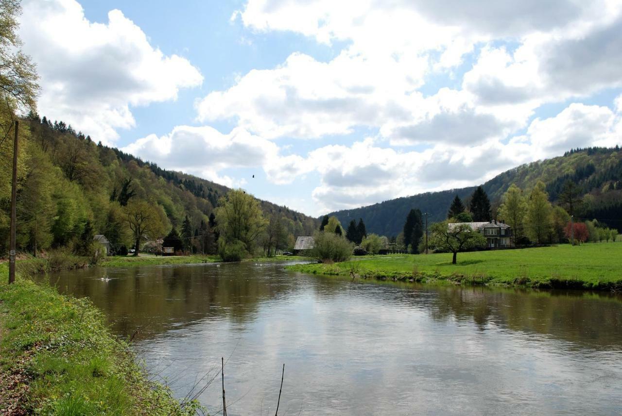 La Semois Et Moi Villa Rochehaut Exteriör bild