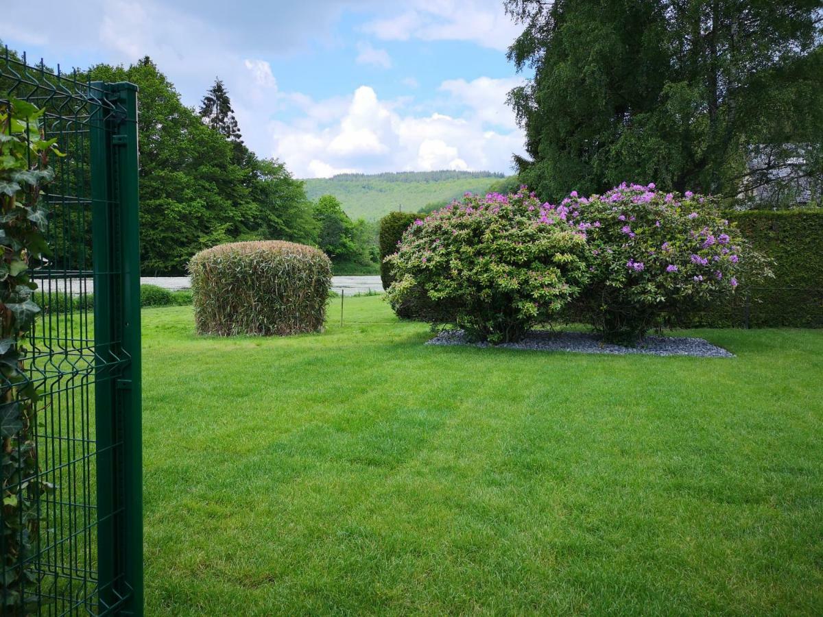 La Semois Et Moi Villa Rochehaut Exteriör bild