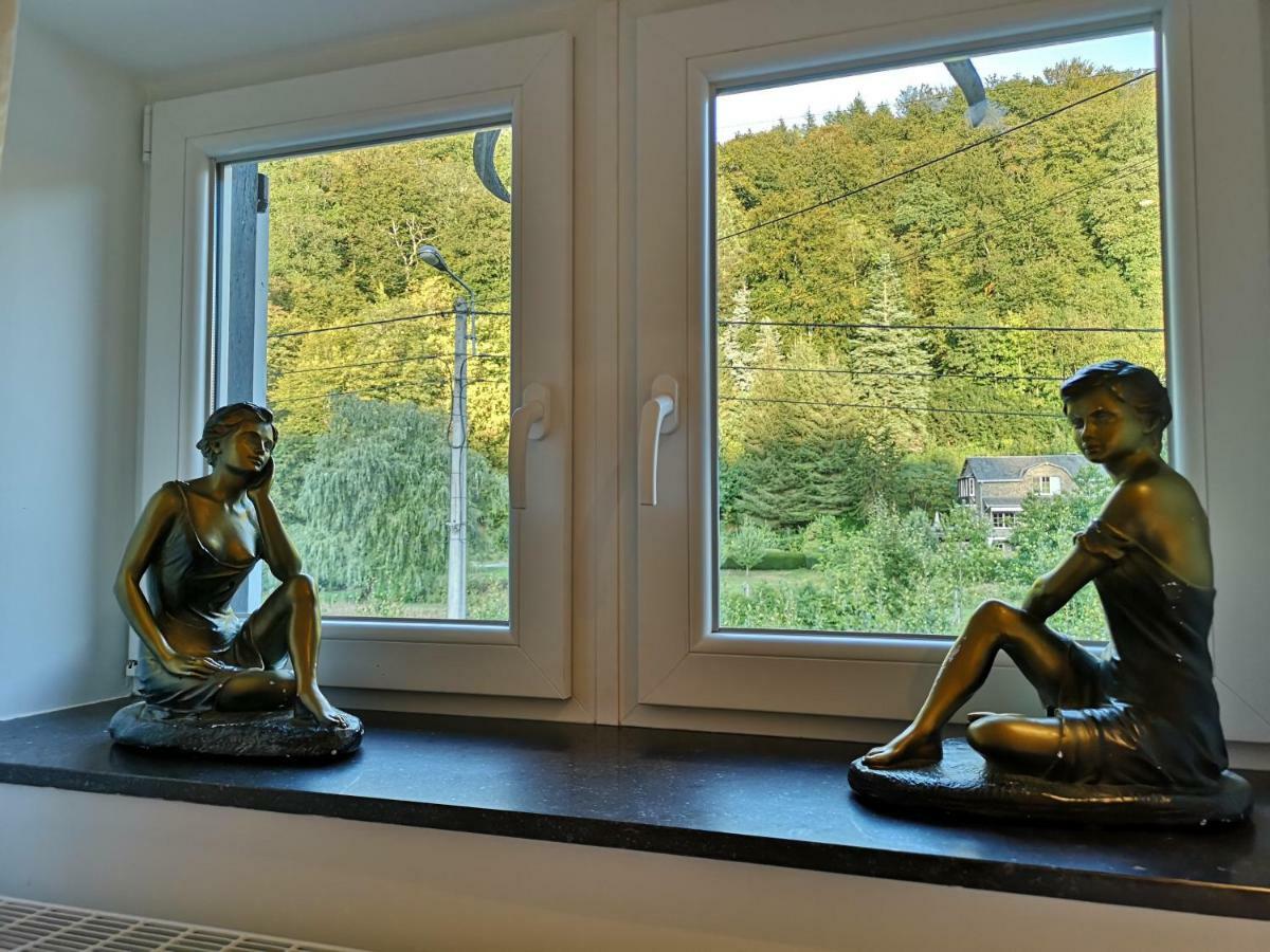 La Semois Et Moi Villa Rochehaut Exteriör bild